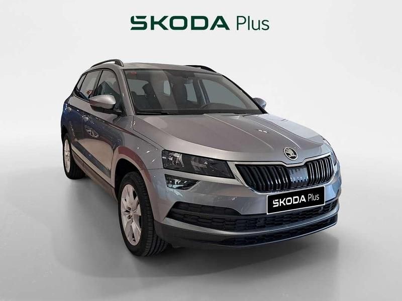 Gris Usado 2020 Skoda Karoq Ambition SUV | 20.990 € (Buen precio) - Imagen 1/4