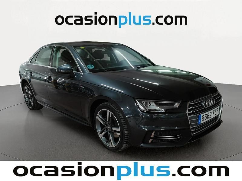 Usado Audi A4 S-Line 150 CV (110 kW) 2018 Gris Berlina
