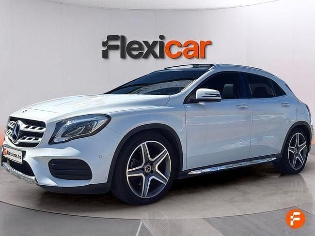 Usado Mercedes GLA220 177 CV (130 kW) 2018 Blanco SUV