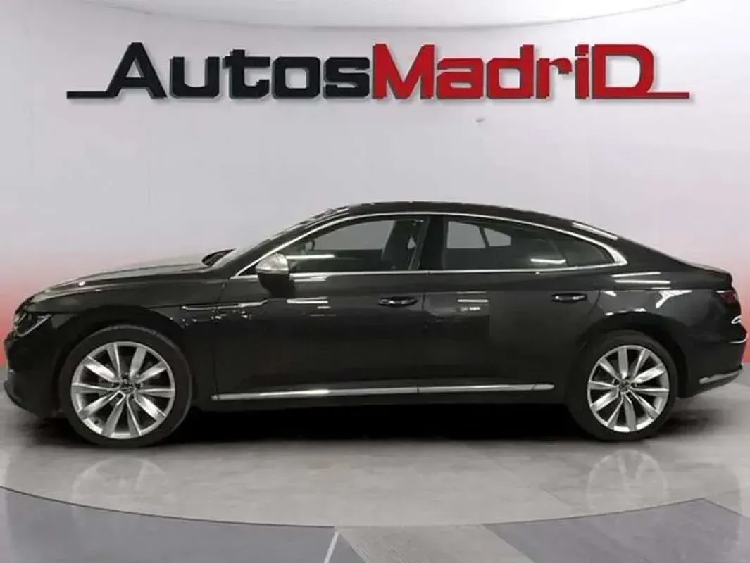 Usado VW Arteon Elegance 150 CV (110 kW) 2023 Negro Coupe