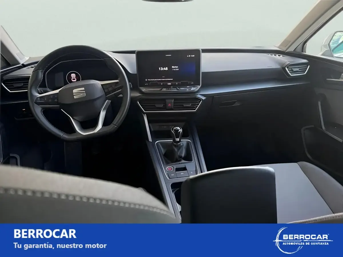 Usado Seat Leon Style 116 CV (85 kW) 2025 Blanco Utilitario
