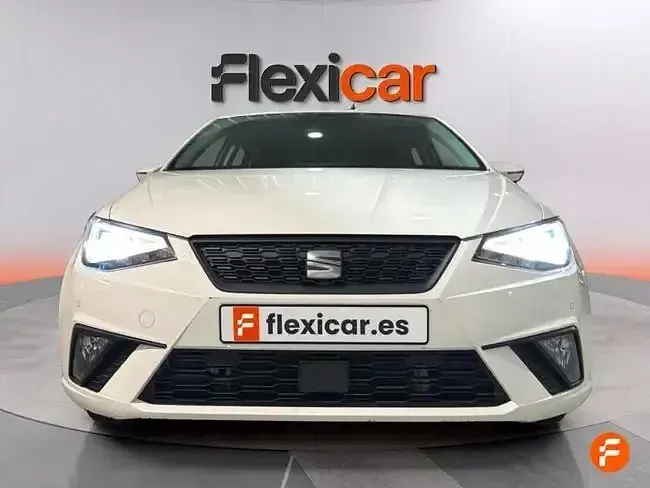 Usado Seat Ibiza Reference 80 CV (58 kW) 2023 Blanco Utilitario