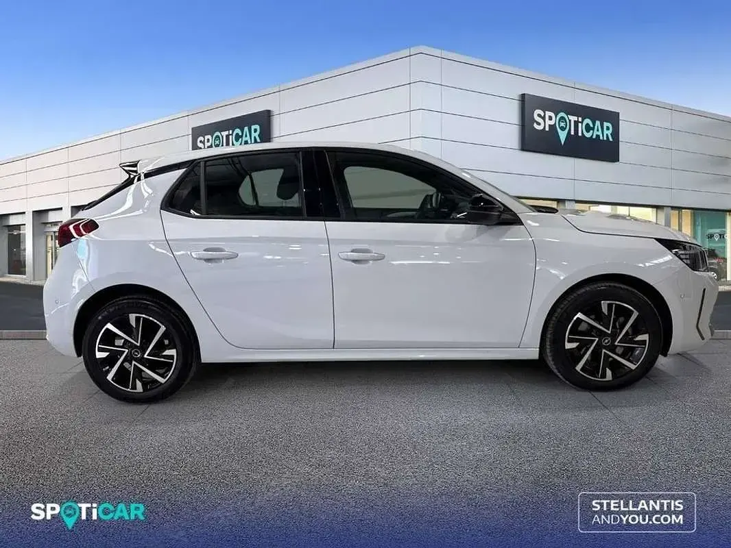 Usado Opel Corsa 101 CV (74 kW) 2025 Blanco Utilitario