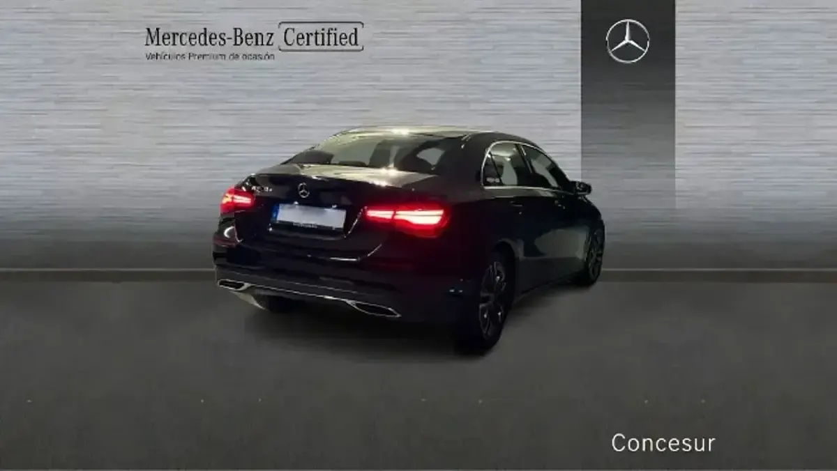 Usado Mercedes A200 150 CV (110 kW) 2023 Negro Berlina