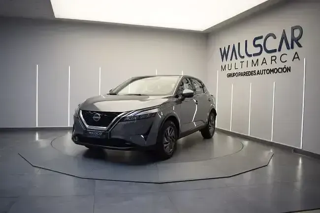 Usado Nissan Qashqai Acenta 158 CV (116 kW) 2024 Gris / plata SUV