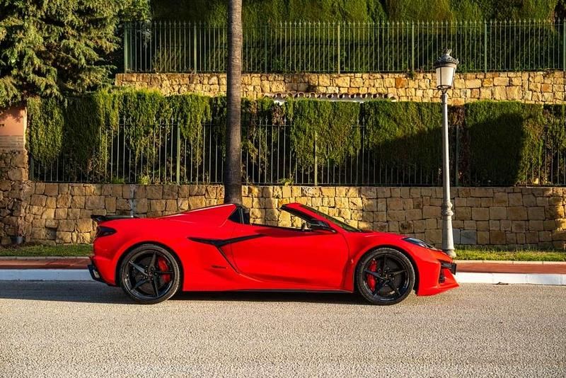 Nuevo Chevrolet Corvette E-Ray 663 CV (487 kW) 2025 Rojo Descapotable