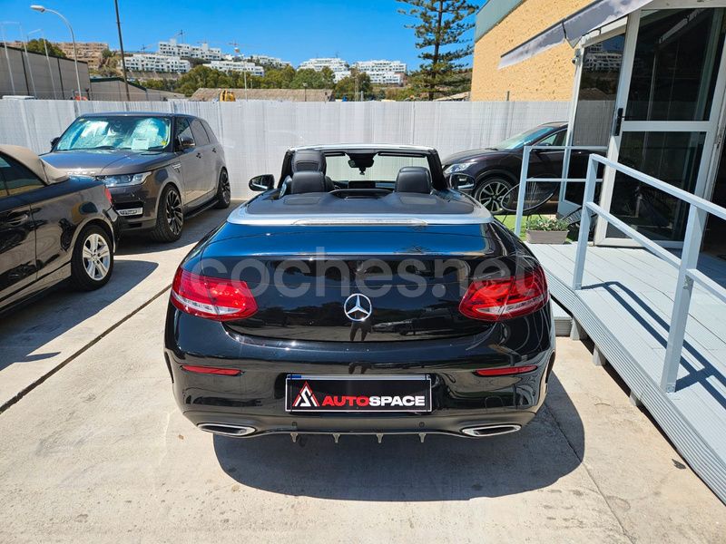 Usado Mercedes C220 194 CV (142 kW) 2018 Negro Descapotable