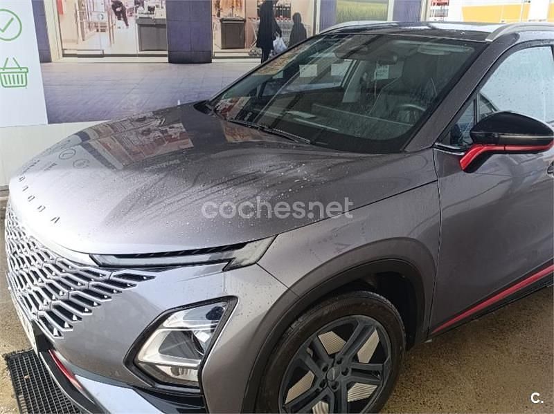 Usado Omoda 5 185 CV (136 kW) 2025 Gris / plata SUV