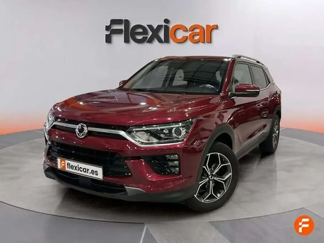 Usado SsangYong Korando 150 CV (110 kW) 2022 Burdeos SUV