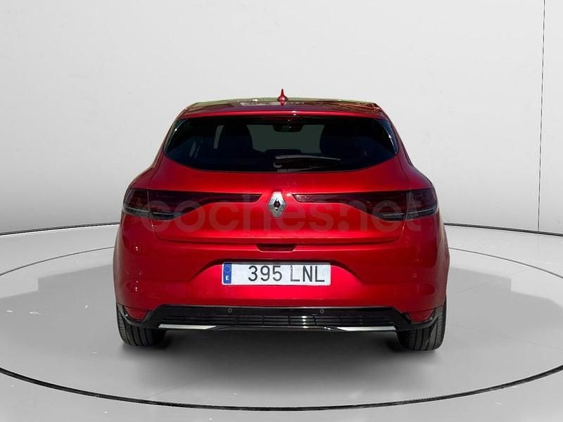 Usado Renault Mégane GrandTour Zen 140 CV (102 kW) 2021 Rojo Familiar