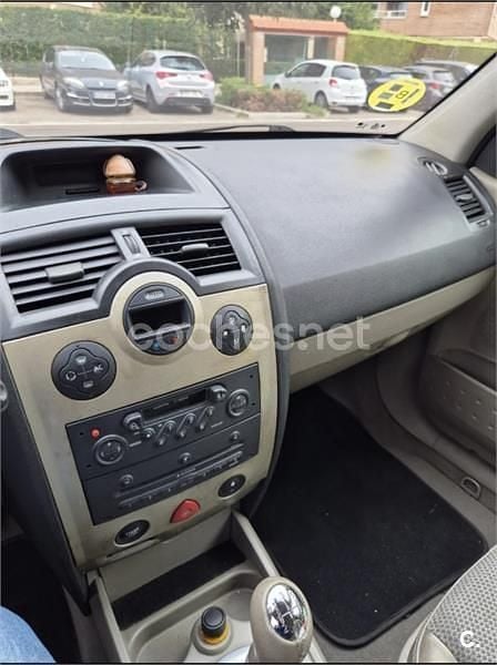 Usado Renault Mégane II Privilege 115 CV (84 kW) 2002 Azul Berlina