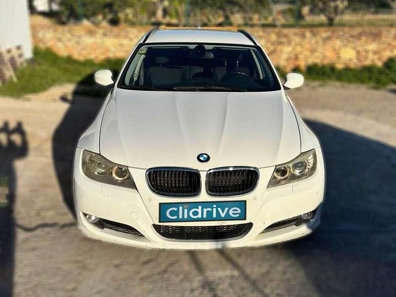 Usado BMW 320 190 CV (139 kW) 2011 Blanco Familiar