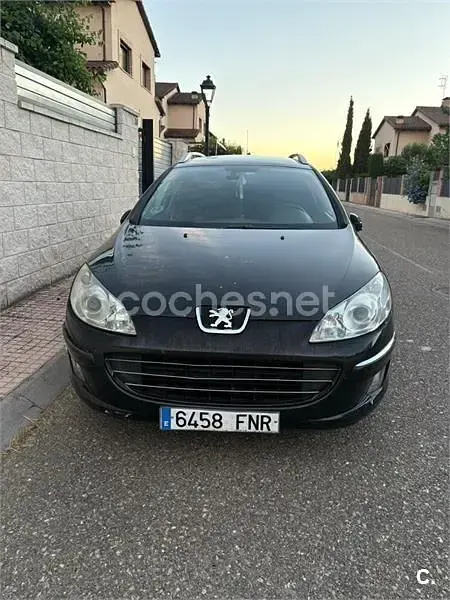 Usado Peugeot 407 Sport 136 CV (100 kW) 2007 Negro Familiar
