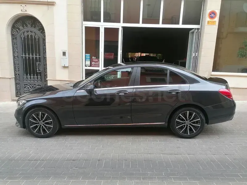 Usado Mercedes C220 194 CV (142 kW) 2020 Gris / plata Berlina