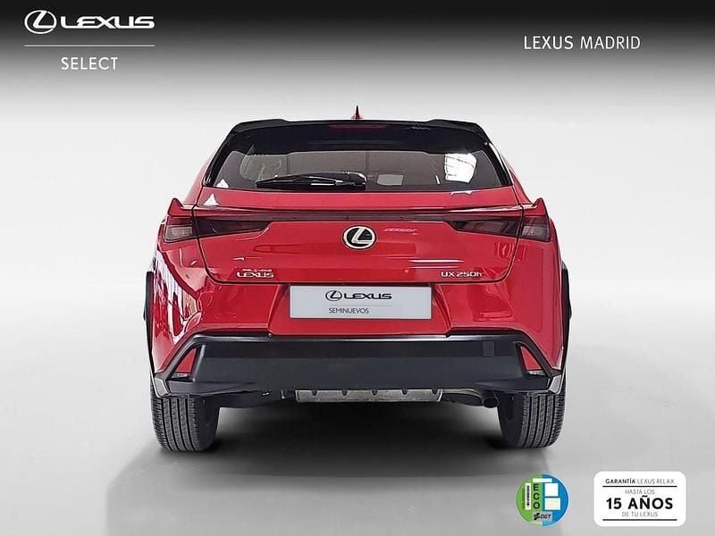 Usado Lexus UX 184 CV (135 kW) 2024 Rojo SUV