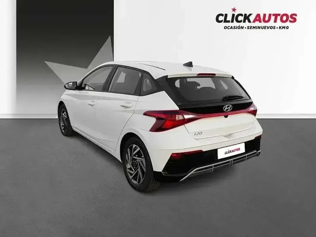 Usado Hyundai i20 101 CV (74 kW) 2026 Blanco Utilitario