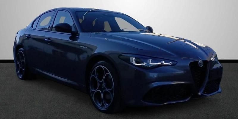 Nuevo Alfa Romeo Giulia Veloce 160 CV (117 kW) 2025 Gris Berlina