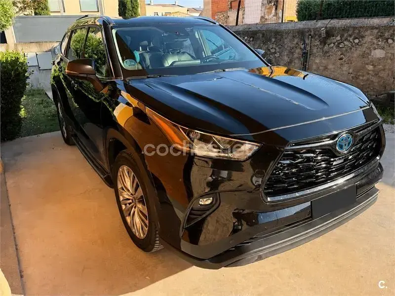 Usado Toyota Highlander Advance 246 CV (180 kW) 2023 Negro SUV