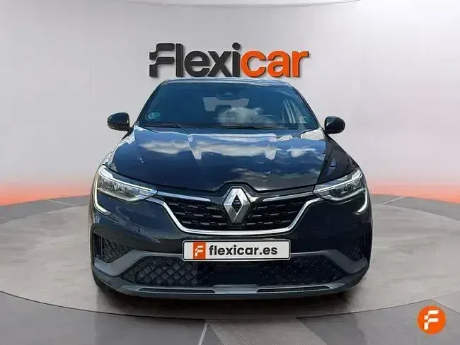 Usado Renault Arkana Engineered 145 CV (106 kW) 2022 Negro SUV