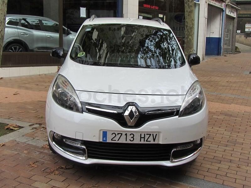 Usado Renault Grand Scénic III Bose Edition 130 CV (95 kW) 2014 Blanco Monovolumen