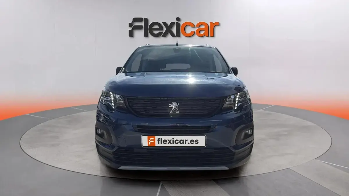 Second-hand Peugeot Rifter GTi 102 CP (75 kW) 2023 Albastru Monovolum