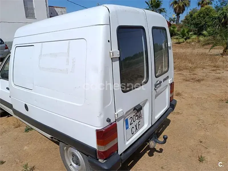 Usado Citroën C15 60 CV (44 kW) 2004 Blanco Van