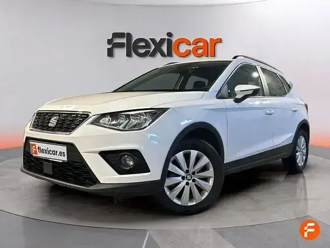 Usado Seat Arona Reference 95 CV (69 kW) 2019 Blanco SUV
