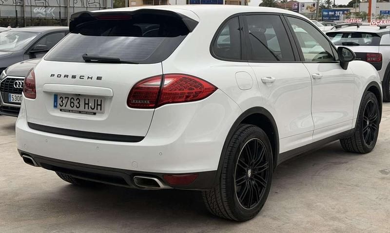 Usado Porsche Cayenne 245 CV (180 kW) 2012 Blanco SUV