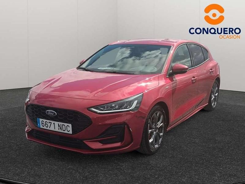 Usado Ford Focus ST-Line 125 CV (91 kW) 2025 Rojo Utilitario