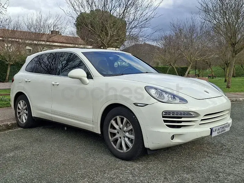 Usado Porsche Cayenne 240 CV (176 kW) 2010 Blanco SUV