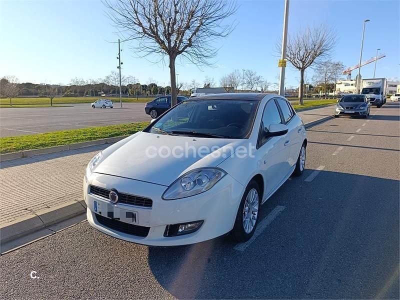 Usado Fiat Bravo Active 90 CV (66 kW) 2008 Blanco Utilitario