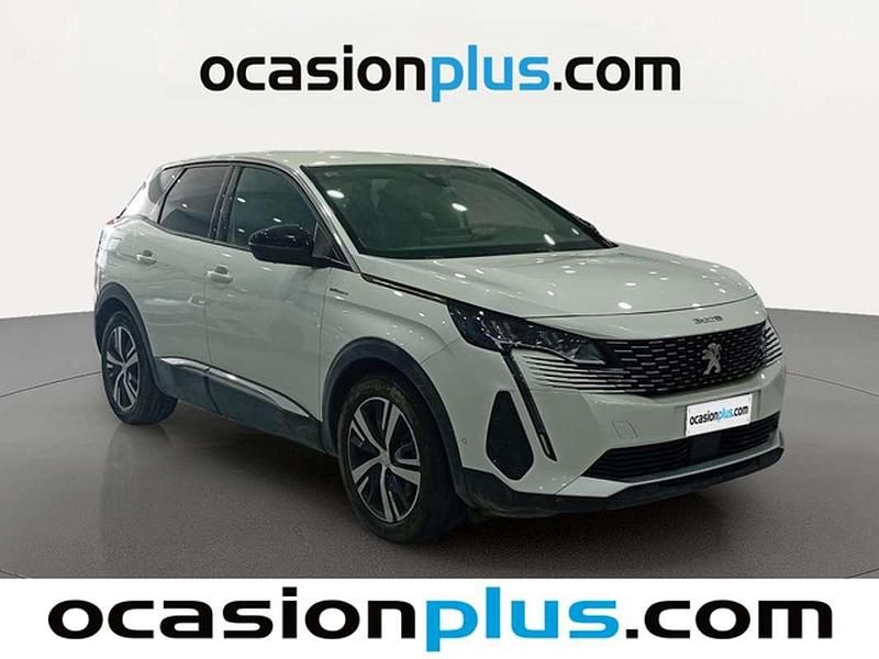 Usado Peugeot 3008 Allure 156 CV (114 kW) 2023 Blanco Monovolumen