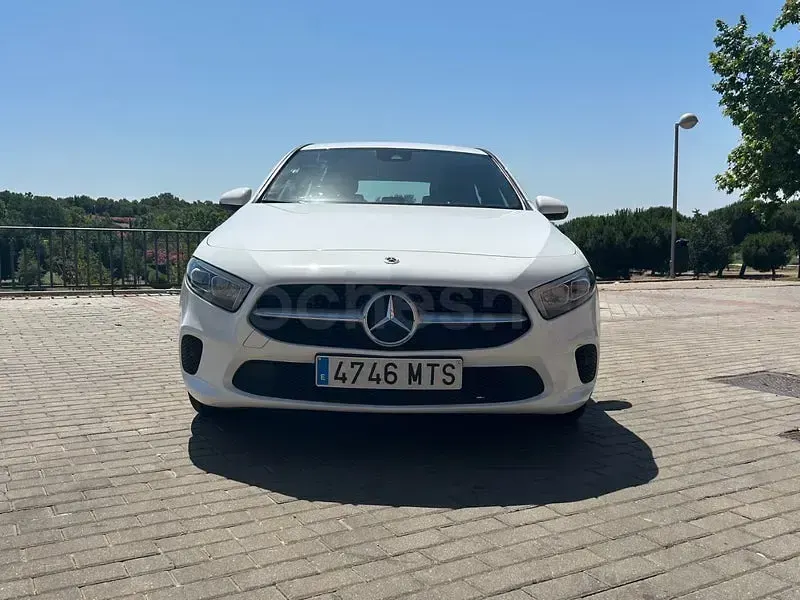 Usado Mercedes A250 218 CV (160 kW) 2024 Blanco Berlina