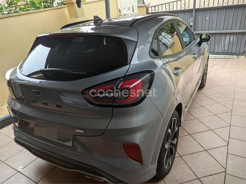 Usado Ford Puma ST-Line 125 CV (91 kW) 2023 Gris / plata SUV