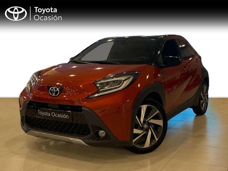 Rojo Usado 2022 Toyota Aygo Edition Utilitario | 16.990 € (Caro) - Imagen 1/4