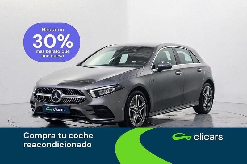 Usado Mercedes A250 218 CV (160 kW) 2021 Gris / plata Berlina