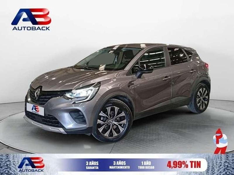 Usado Renault Captur Engineered 143 CV (105 kW) 2023 Gris SUV