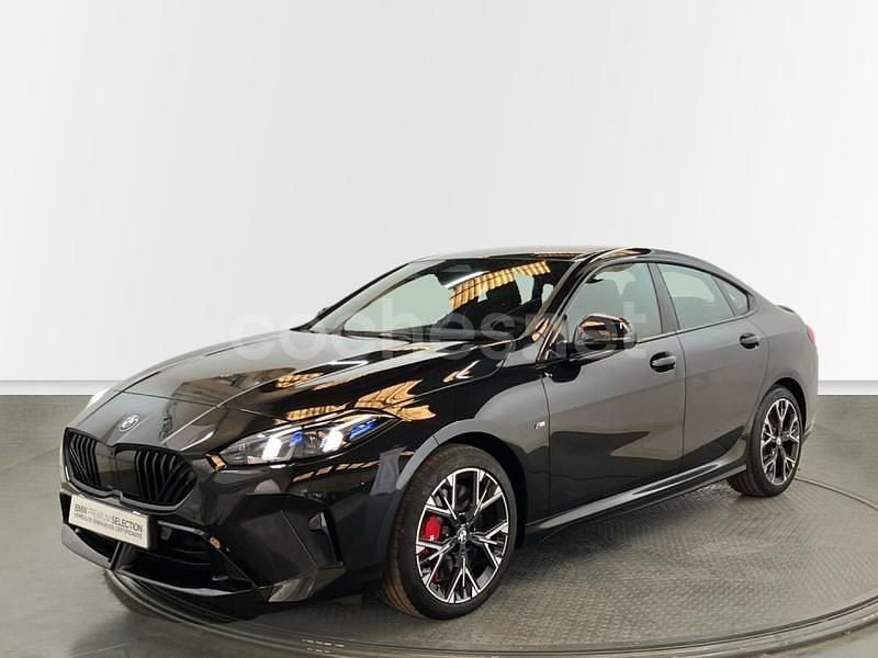 Negro Nuevo 2025 BMW 220 Coupe | 43.900 € (Precio justo) - Imagen 1/4