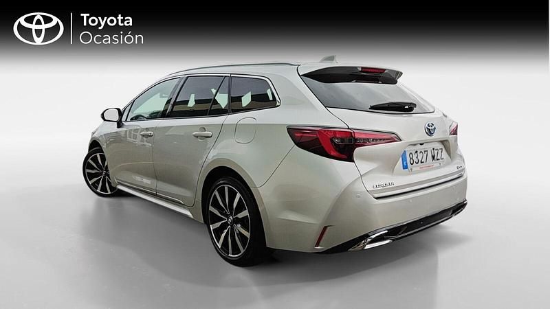 Nuevo Toyota Corolla Edition 112 CV (82 kW) 2025 Gris Familiar