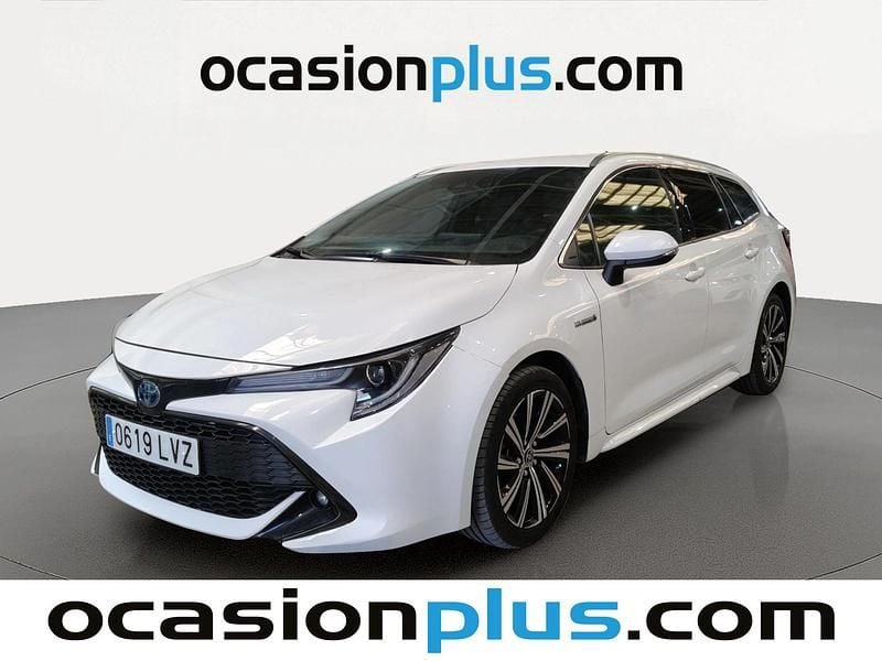 Begagnad Toyota Corolla Sport 122 HK (89 kW) 2022 Minibuss