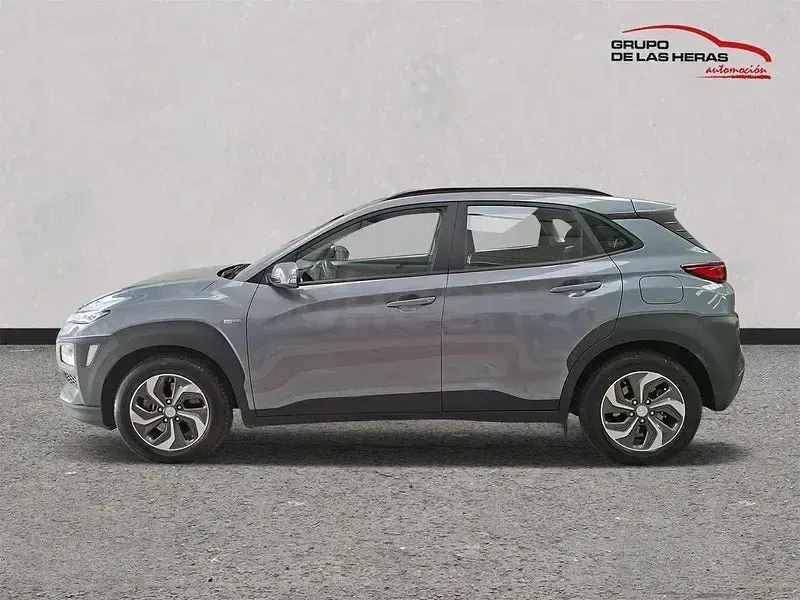 Usado Hyundai Kona 141 CV (103 kW) 2020 Gris / plata SUV