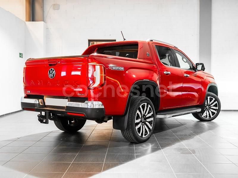 Usado VW Amarok Aventura 240 CV (176 kW) 2024 Granate Recogida