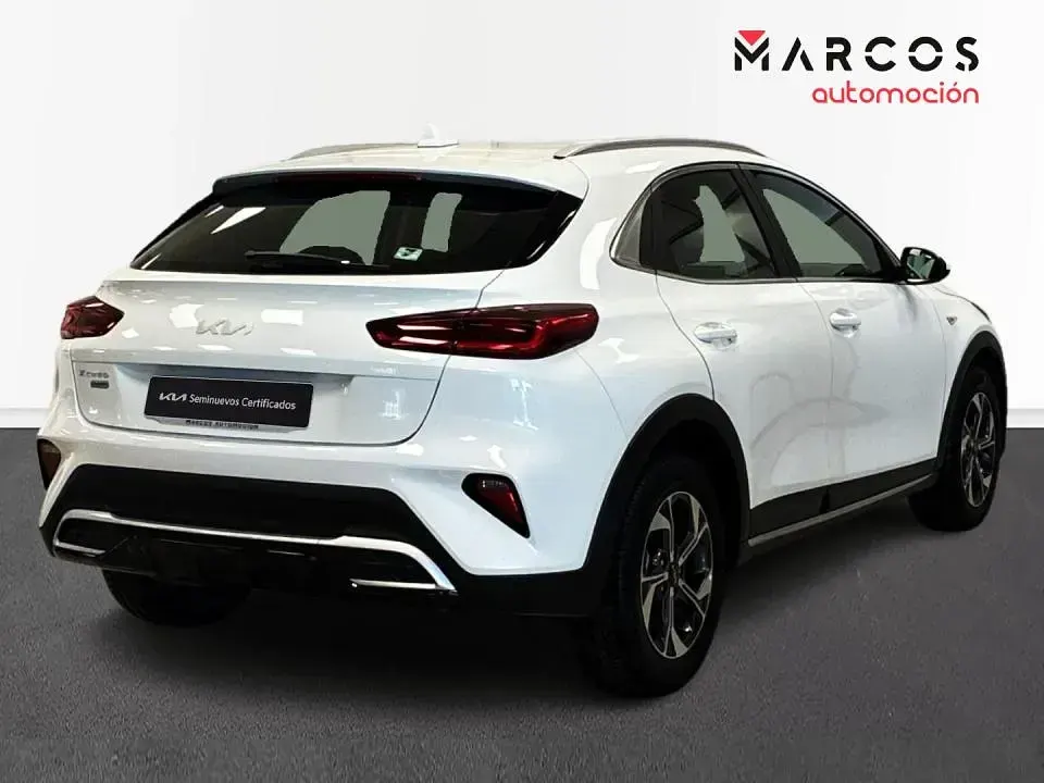 Usado Kia XCeed 136 CV (100 kW) 2024 SUV