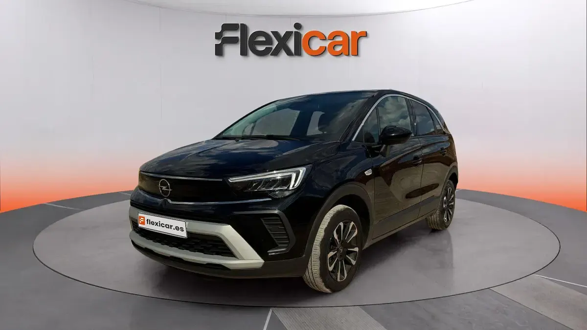 Usado Opel Crossland Elegance 110 CV (80 kW) 2024 Negro SUV