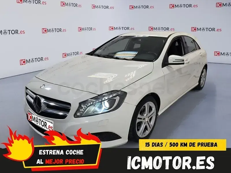 Usado Mercedes A200 Urban 136 CV (100 kW) 2016 Blanco Berlina