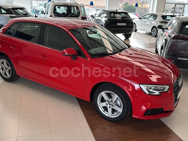 Rojo Usado 2018 Audi A3 Sportback Berlina | 18.900 € (Buen precio) - Imagen 1/4