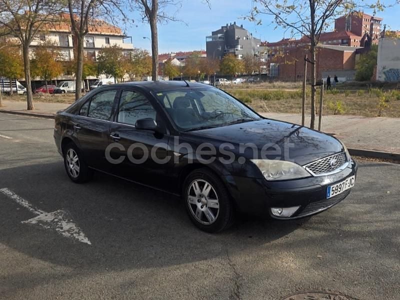 Negro Usado 2006 Ford Mondeo Ghia Berlina | 1900 € (Precio justo) - Imagen 1/4