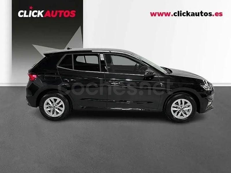 Usado Skoda Fabia Selection 95 CV (69 kW) 2025 Negro Utilitario
