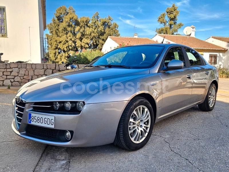 Gris / plata Usado 2008 Alfa Romeo 159 Distinctive Berlina | 6990 € (Un poco caro) - Imagen 1/4