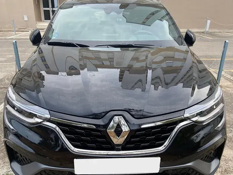 Usado Renault Arkana RS Line 140 CV (102 kW) 2022 Negro SUV